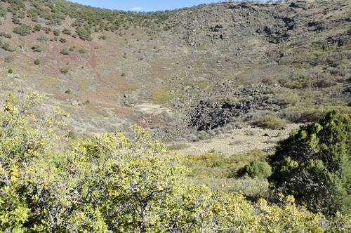 looking up from the heart of Capulin Volcano
